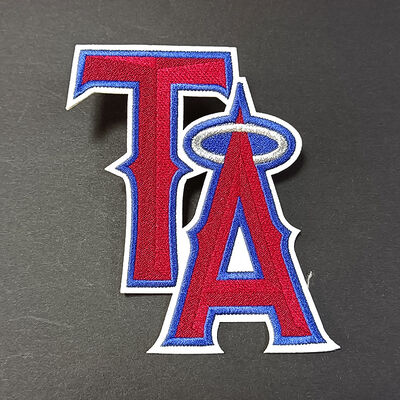 Вышитый пластырь - красный и синий с галой, железным/шитым плакатом украшения рюкзака