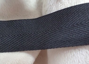 Влияние полиэстера штейновое покрывая сплетенную ленту, не цвет упругого троса черный