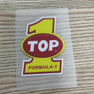 Фильм наклейки DTF на пластиковые футболки
