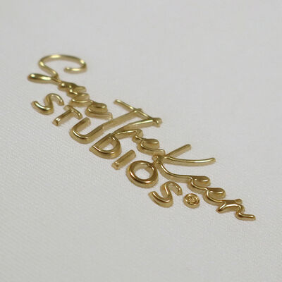 3D выгравированная маркировка для одежды