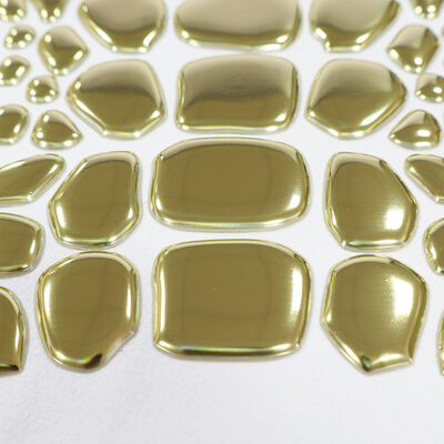 Фабрика Custom Metallic Gold TPU Heat Transfer Label - эмблема нерегулярной формы для роскошной одежды и модной одежды