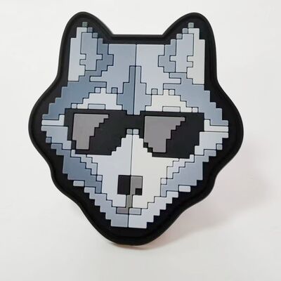 3D Силиконовая эмблема на заказ - Pixel Art Wolf Shape Силиконовый теплопередающий пластырь для одежды