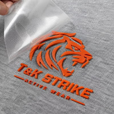 Силиконовые печатные этикетки на экране Эмблемы из мягкой резины на заказ Подходят для моды Одежда спортивная одежда Сумки и шляпы